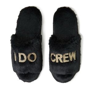 Dearfoams I Do Crew Fuzzy Slippers Size M/L